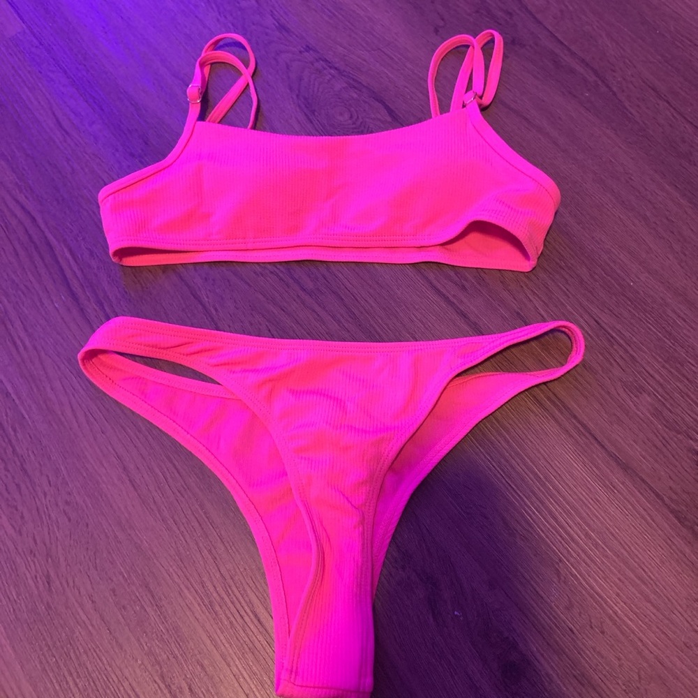 Sunny bunny bikini set